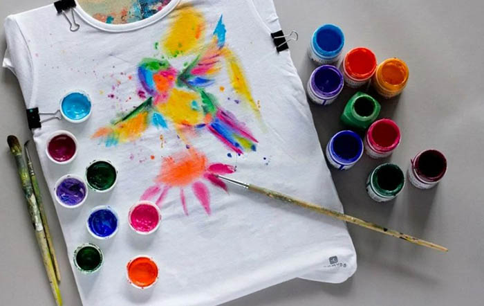 T-Shirt-Bemalung. DIY-Meisterkurs für Kinder