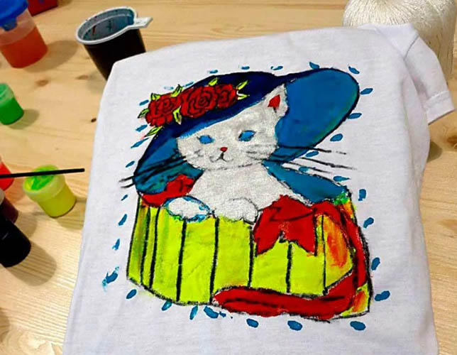 T-Shirt-Bemalung. DIY-Meisterkurs für Kinder
