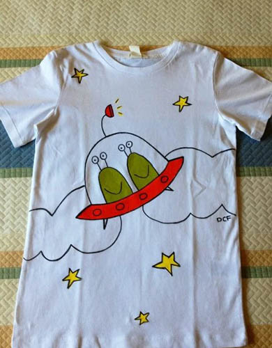 T-Shirt-Bemalung. DIY-Meisterkurs für Kinder