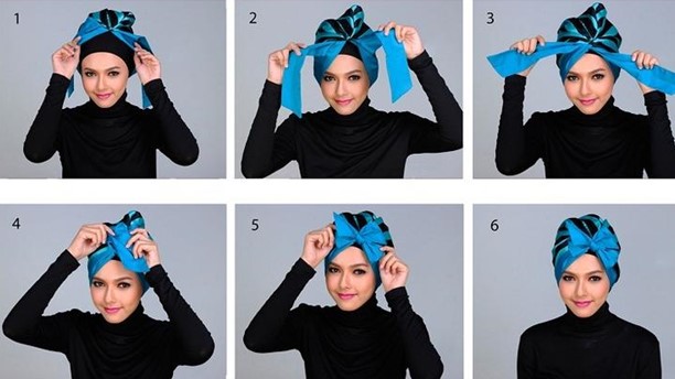 Ein Turban auf dem Kopf einer Frau. Muster, wie man mit eigenen Händen näht