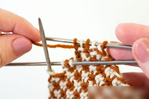 Faules Jacquardstricken. Schnittmuster mit Beschreibung für Socken, Fäustlinge, Hausschuhe, Füßlinge