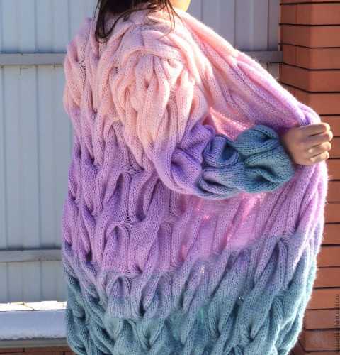 Gestrickte Lalo-Strickjacke. Strickmuster und Beschreibungen für Damen
