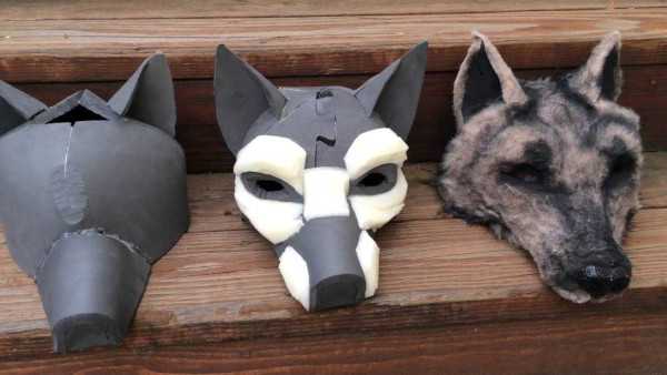 Wolfsmaske aus Papier und Pappe. Wie macht man