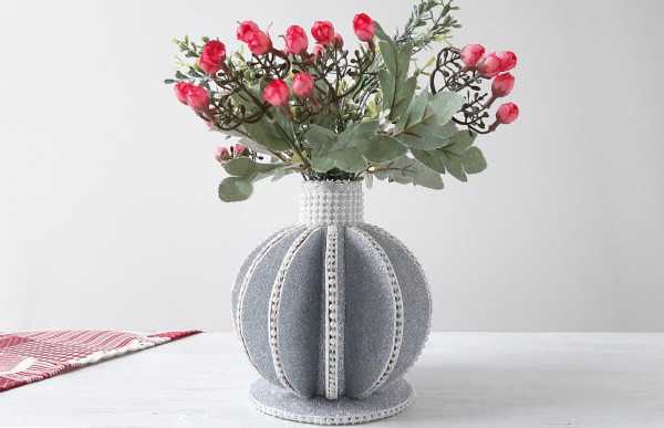DIY-Pappvase für Kinder. Meisterklasse