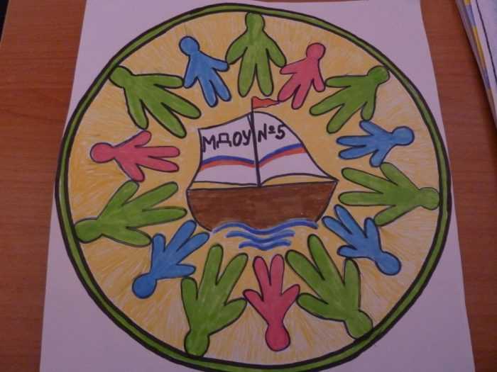 Emblem (Wappen) der Klasse Bleistiftzeichnungen 100 Abbildungen