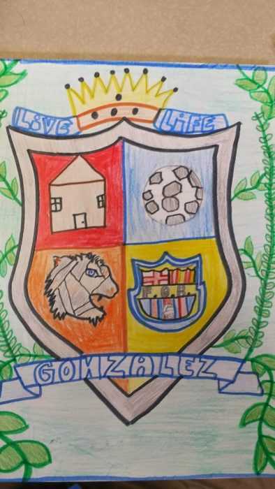 Emblem (Wappen) der Klasse Bleistiftzeichnungen 100 Abbildungen