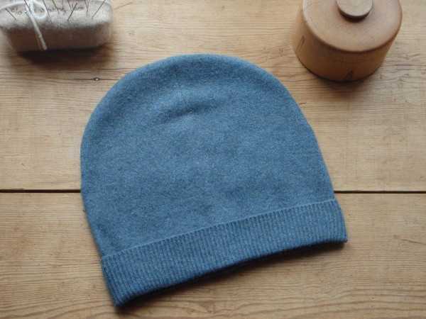 Strickmütze für Damen. Muster, wie man mit eigenen Händen näht