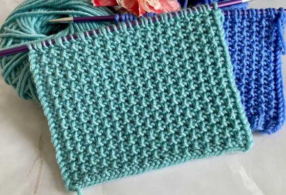 Doppelseitiges Strickmuster für einen Snood. Strickmuster
