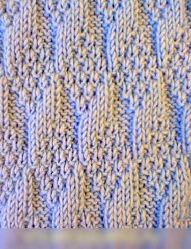 Doppelseitiges Strickmuster für einen Snood. Strickmuster