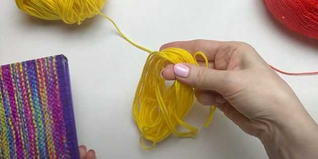 Maslenitsa-Puppe handgefertigt aus Stoff, Flasche, Papier