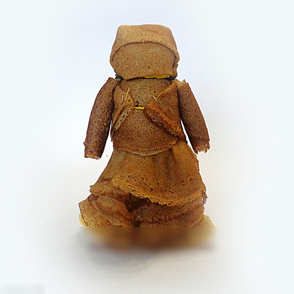 Maslenitsa-Puppe handgefertigt aus Stoff, Flasche, Papier